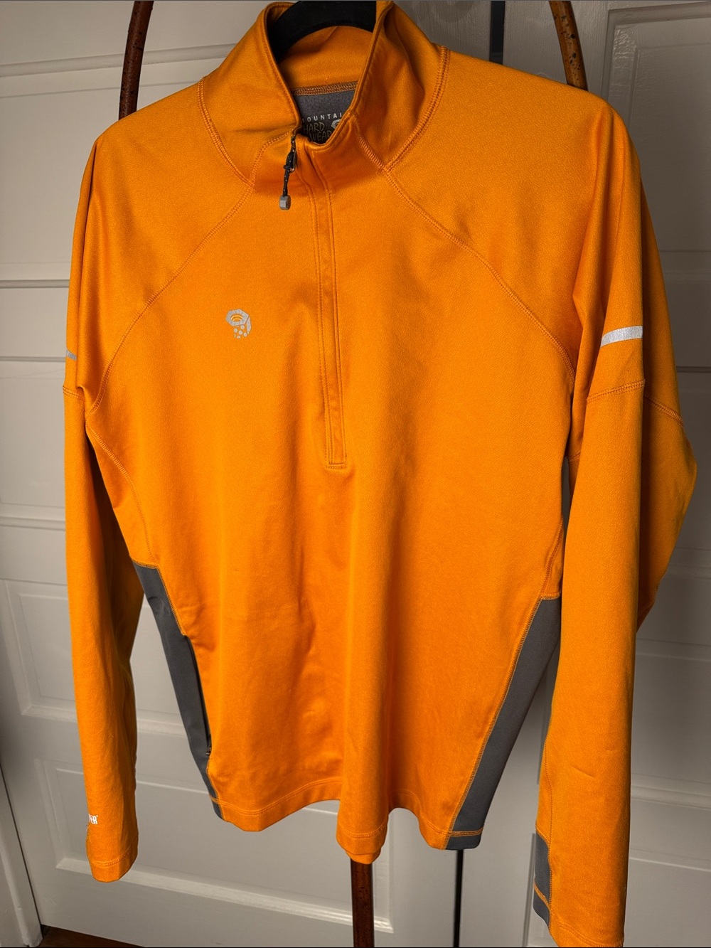Mountain Hardwear WINDSTOPPER Mens Half Zip gorpcore Pullover Orange Gray Flaws
